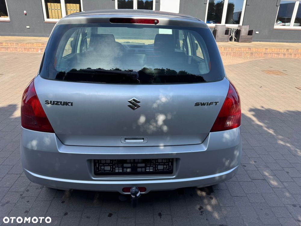 Suzuki Swift 1.3 Comfort dance - 17