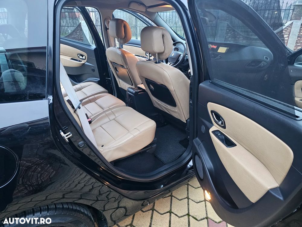 Renault Grand Scenic ENERGY dCi 130 Start & Stop Bose Edition - 13