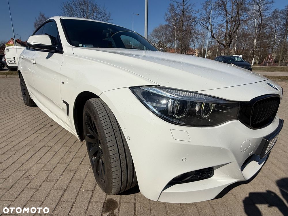 BMW Seria 3 325d M Sport Sport - 8