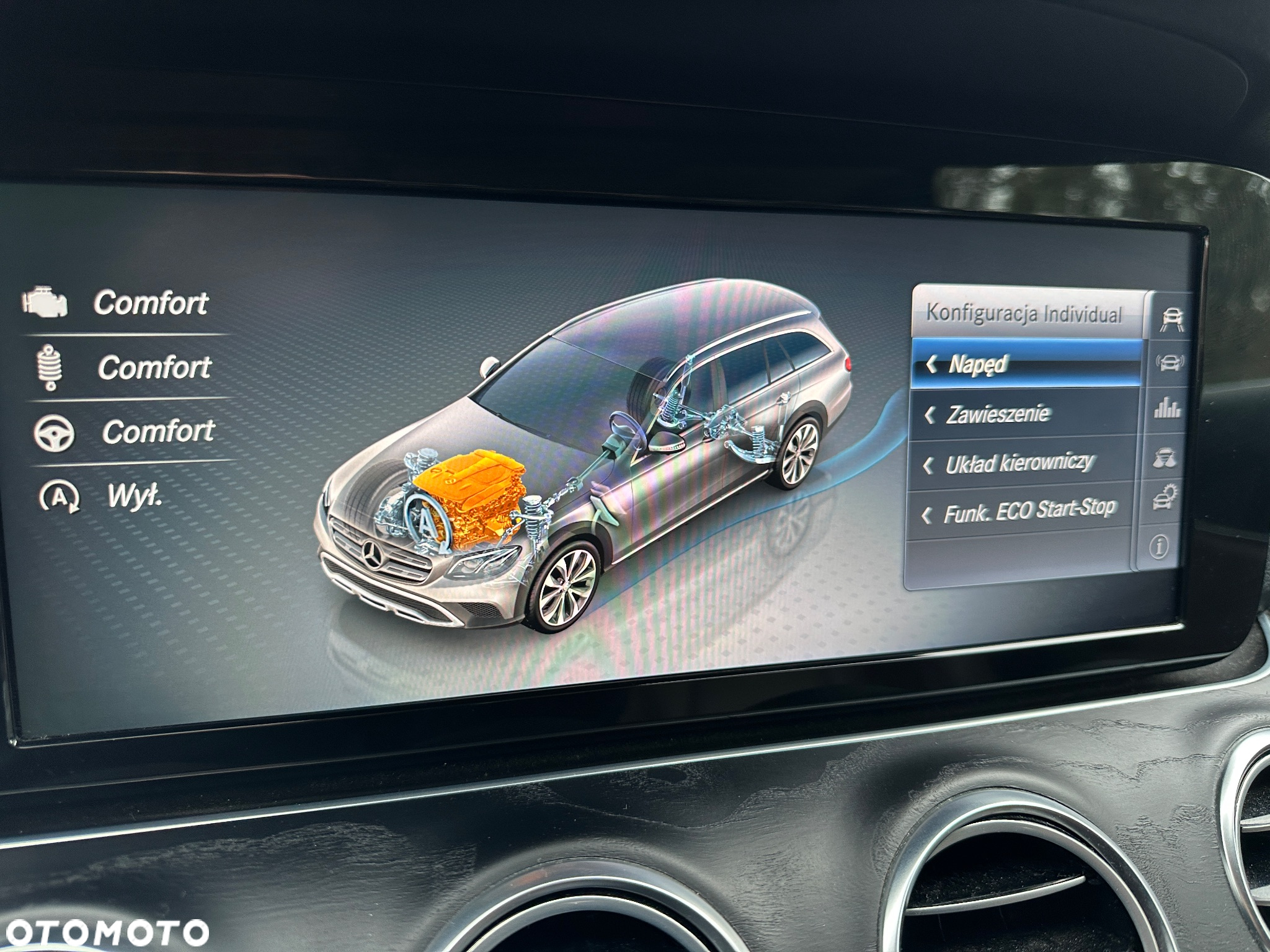Mercedes-Benz Klasa E 220 d 4Matic T All-Terrain 9G-TRONIC Avantgarde - 13