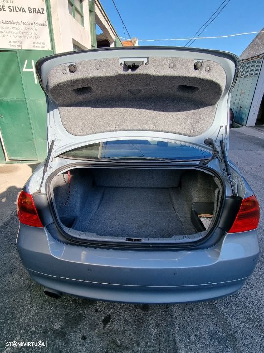 BMW 3 (E90) 316 i do ano 2007 REF motor: N43 B16 A para peças - 6