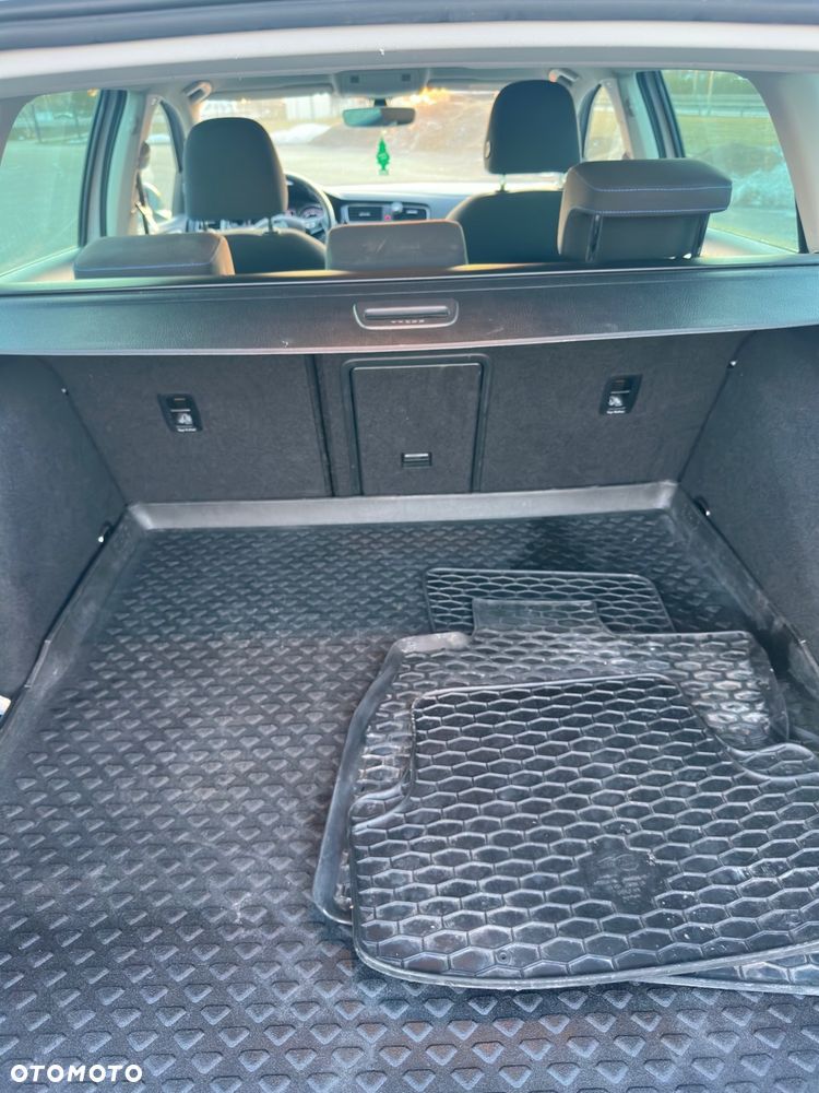 Volkswagen Golf 2.0 TDI SCR DSG Join - 16