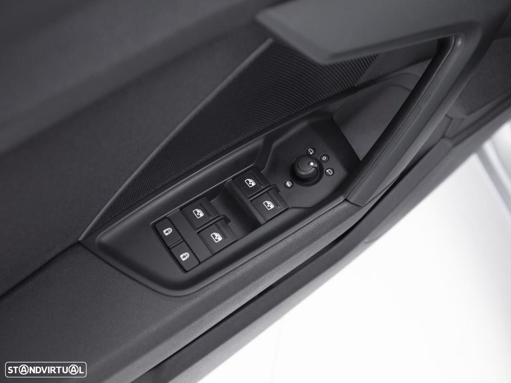 Audi A3 Sportback 30 TDI - 13