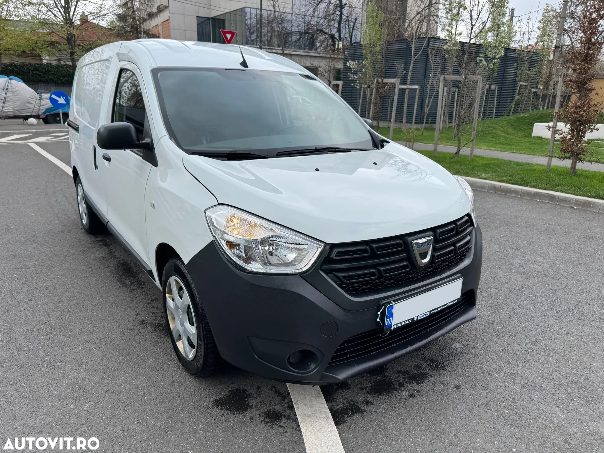 Dacia Dokker - 2