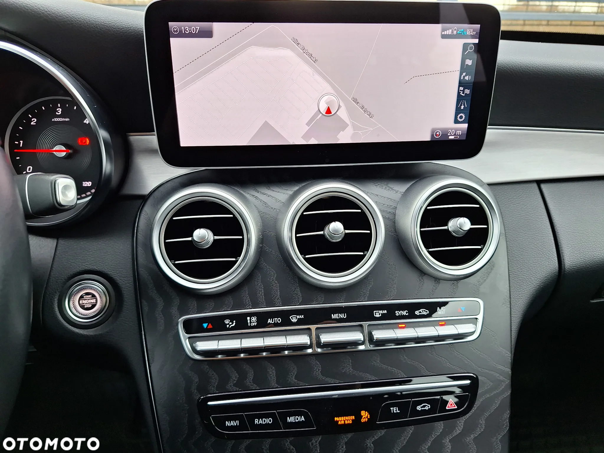 Mercedes-Benz Klasa C 220 d 9G-TRONIC - 37