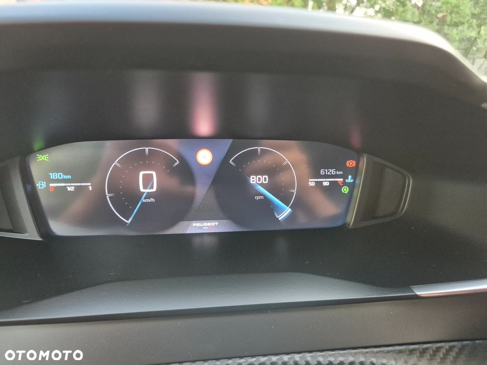 Peugeot 208 TURBO 100 Allure - 24