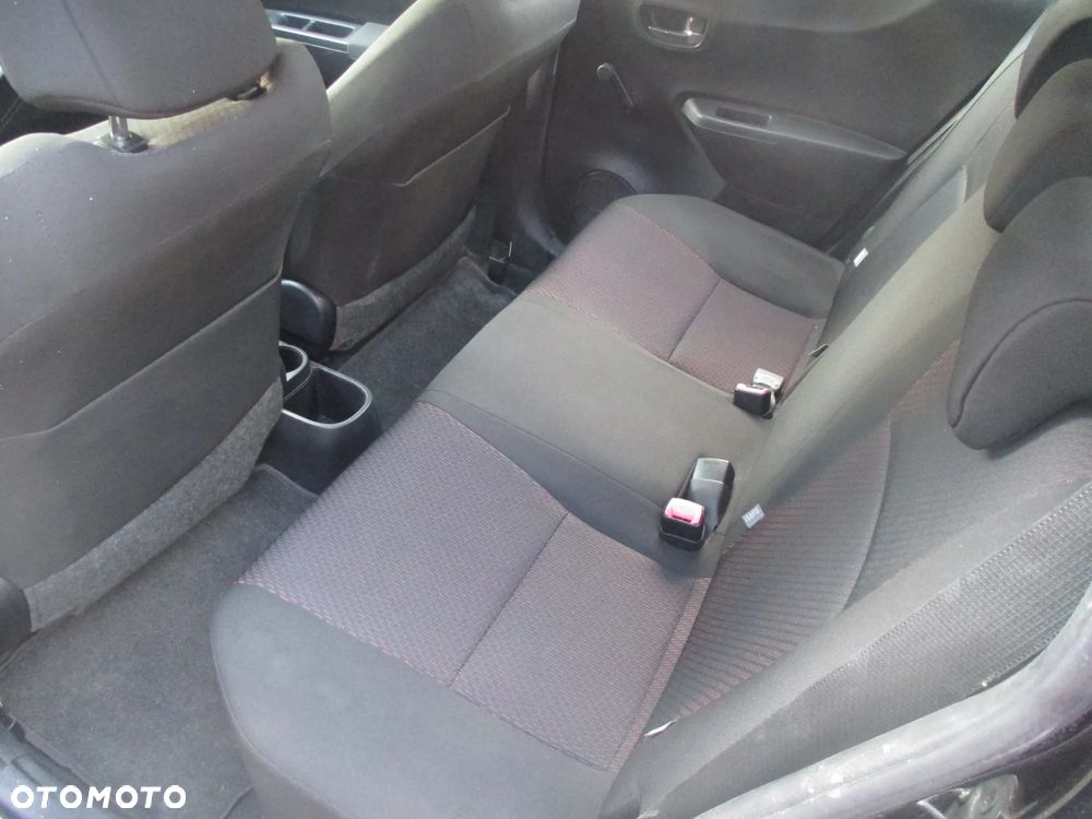 Toyota Yaris 1.33 Life - 12