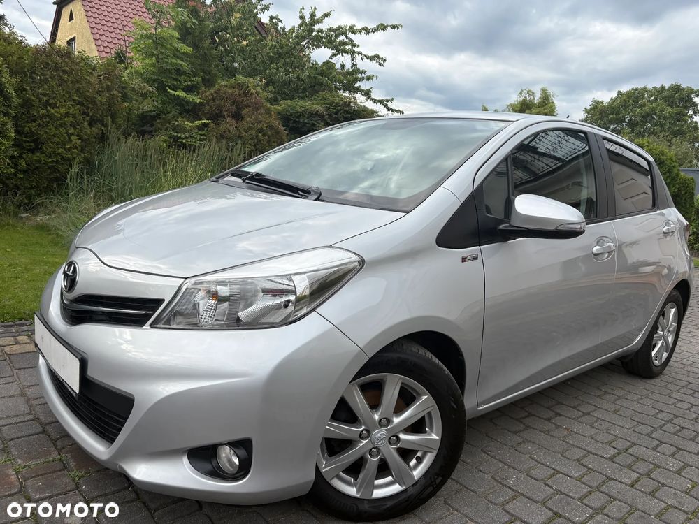 Toyota Yaris - 24