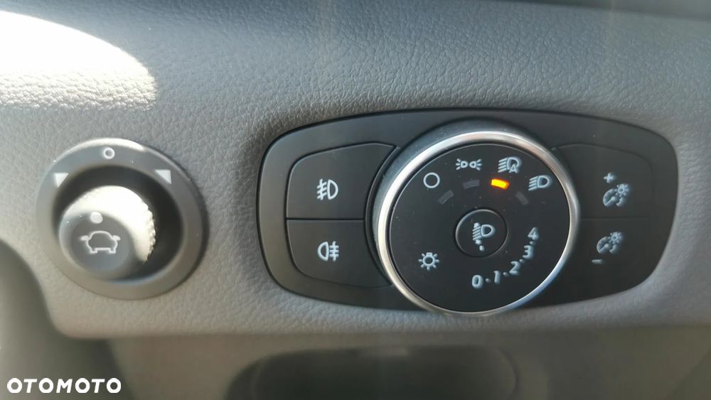 Ford TRANSIT - 11