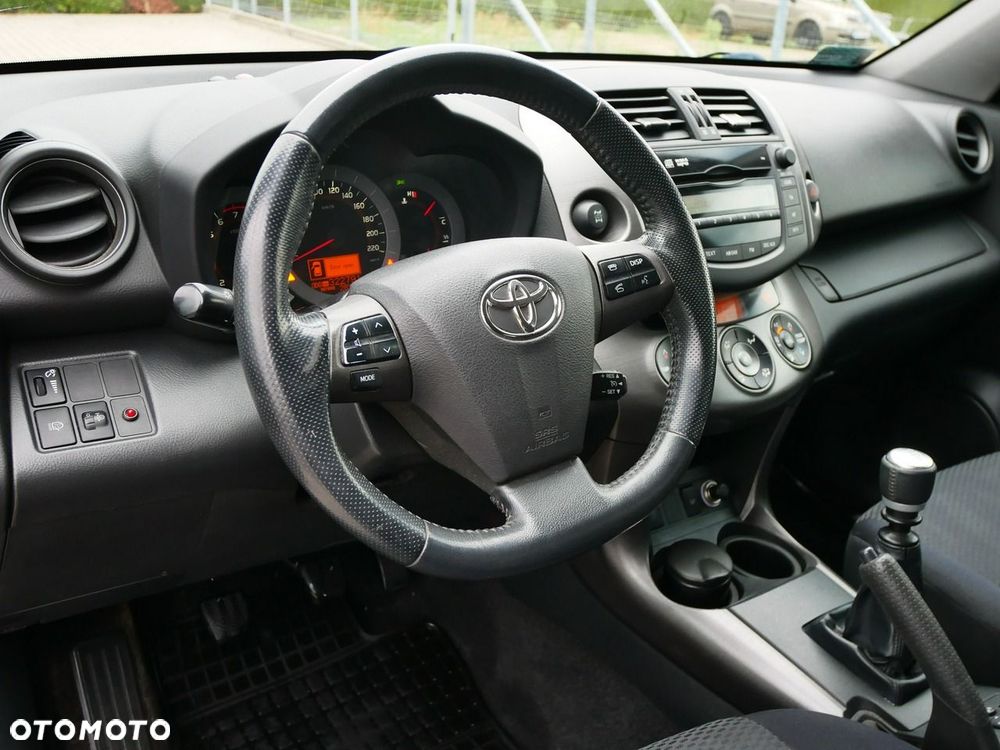 Toyota RAV4 2.0 4x4 Sol - 6