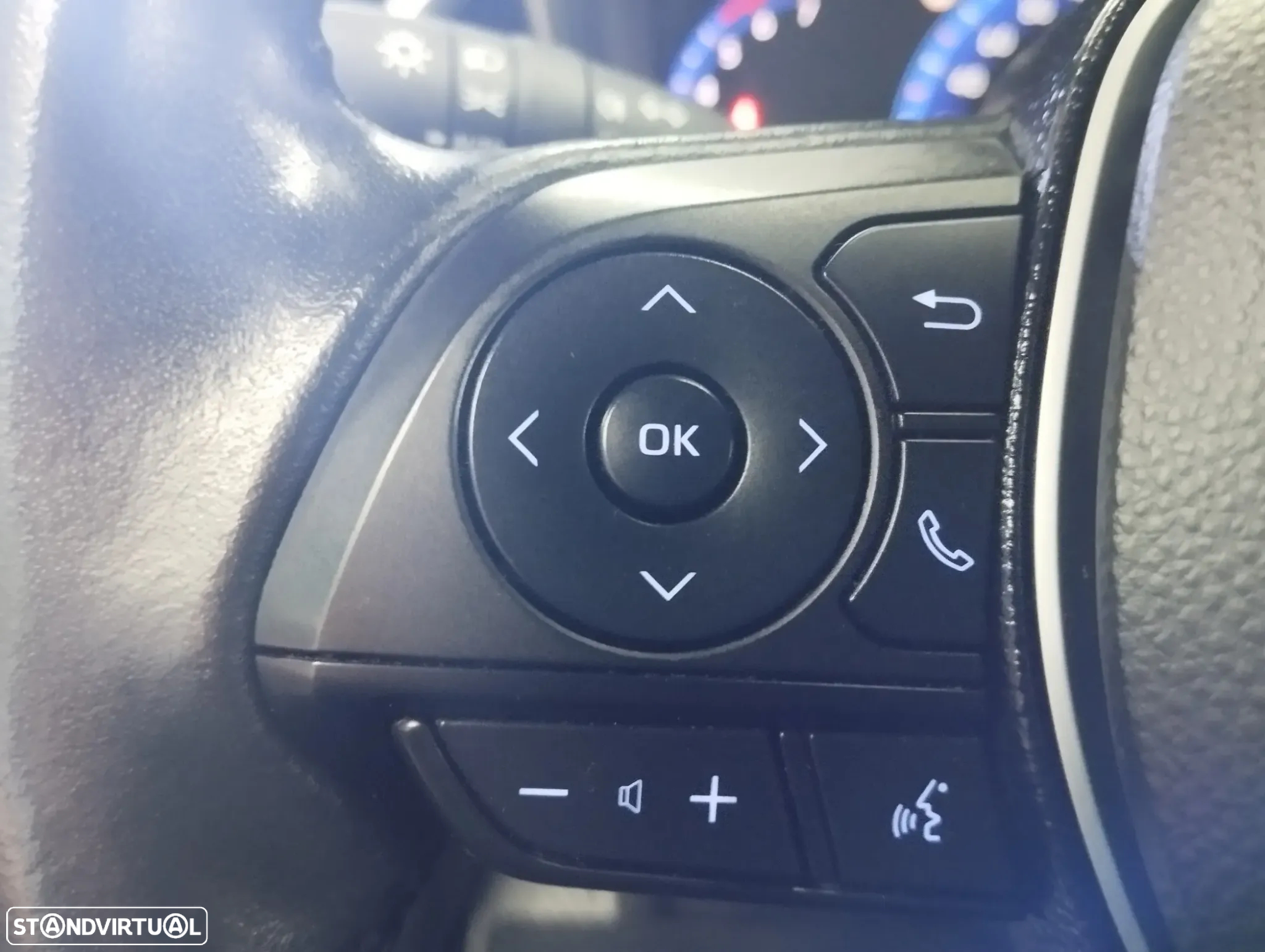 Toyota Corolla Touring Sports 1.8 Hybrid Comfort - 19