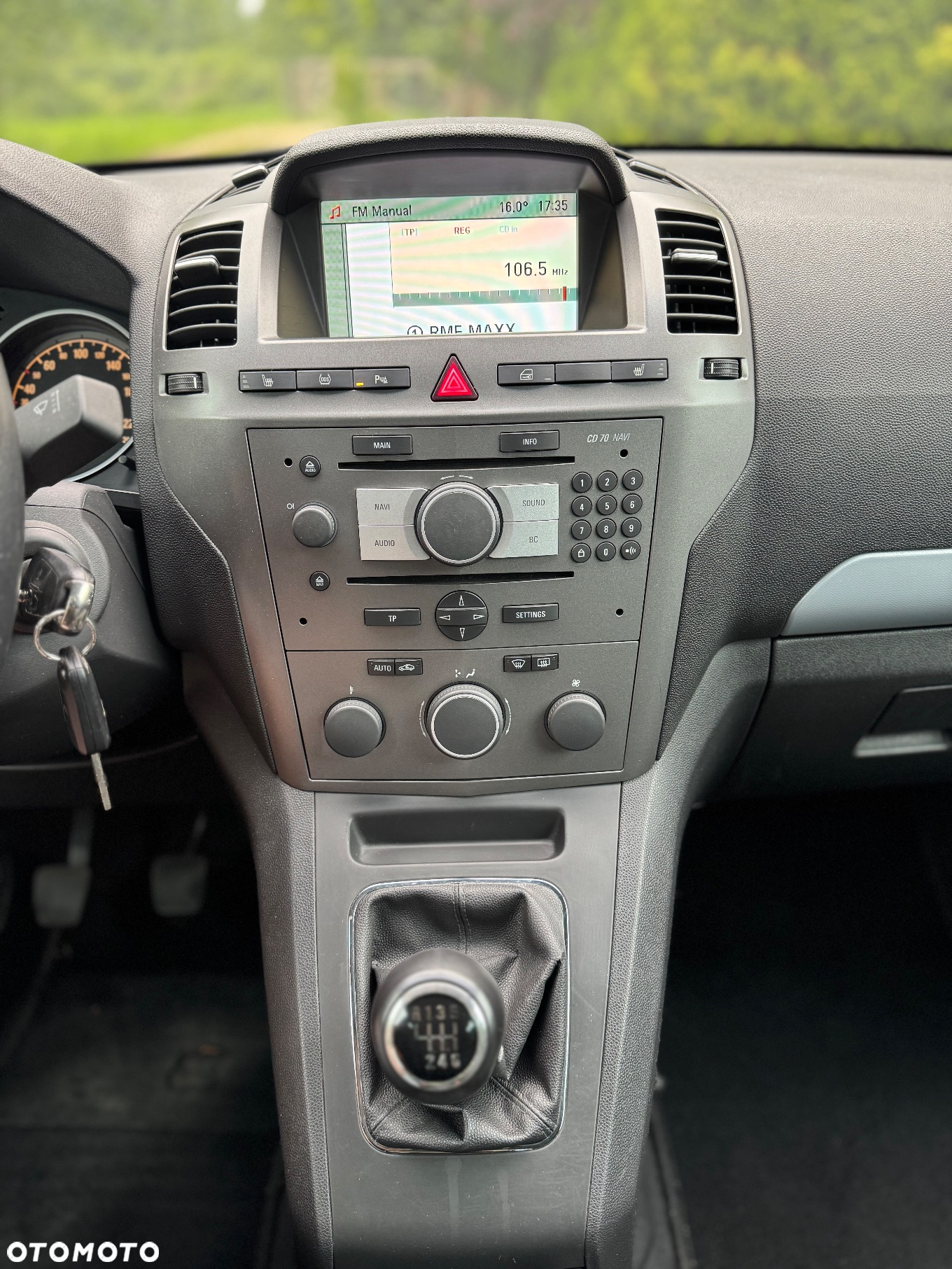 Opel Zafira 1.9 CDTI Navi - 10
