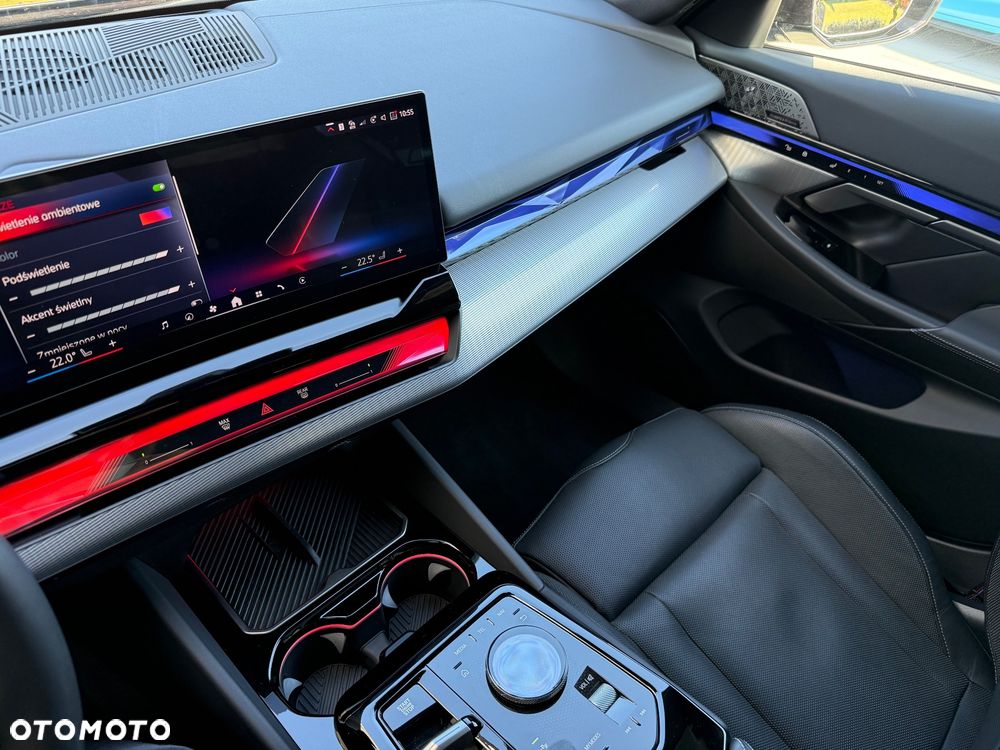 BMW Seria 5 540d xDrive - 13