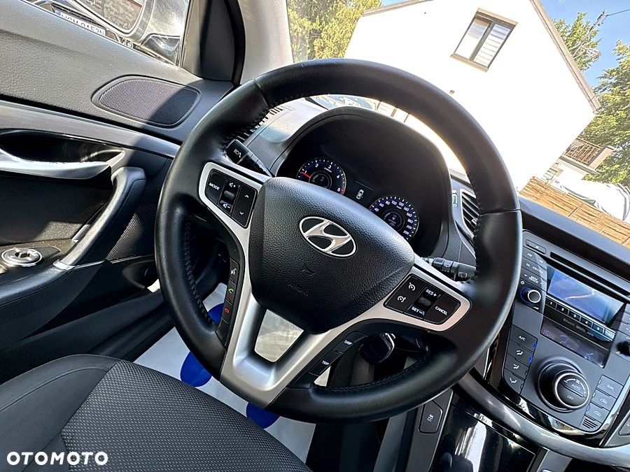 Hyundai i40 Kombi blue 1.7 CRDi Premium - 24