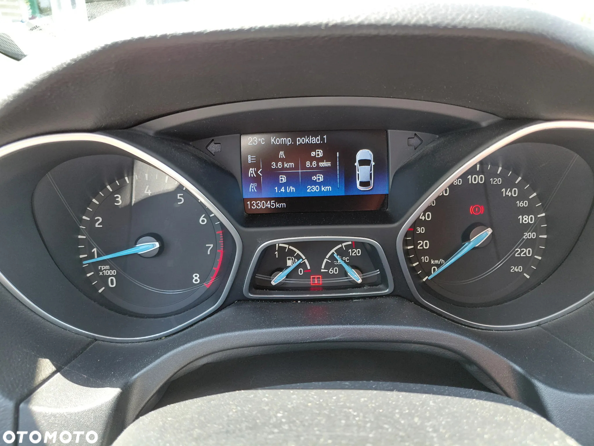 Ford Focus - 24