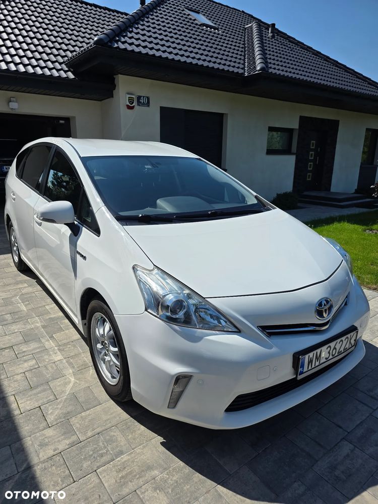 Toyota Prius+ (Hybrid) Comfort - 3