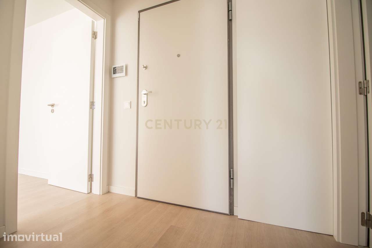 Apartamento T3 com varandas e Churrasqueira - Grande imagem: 5/33