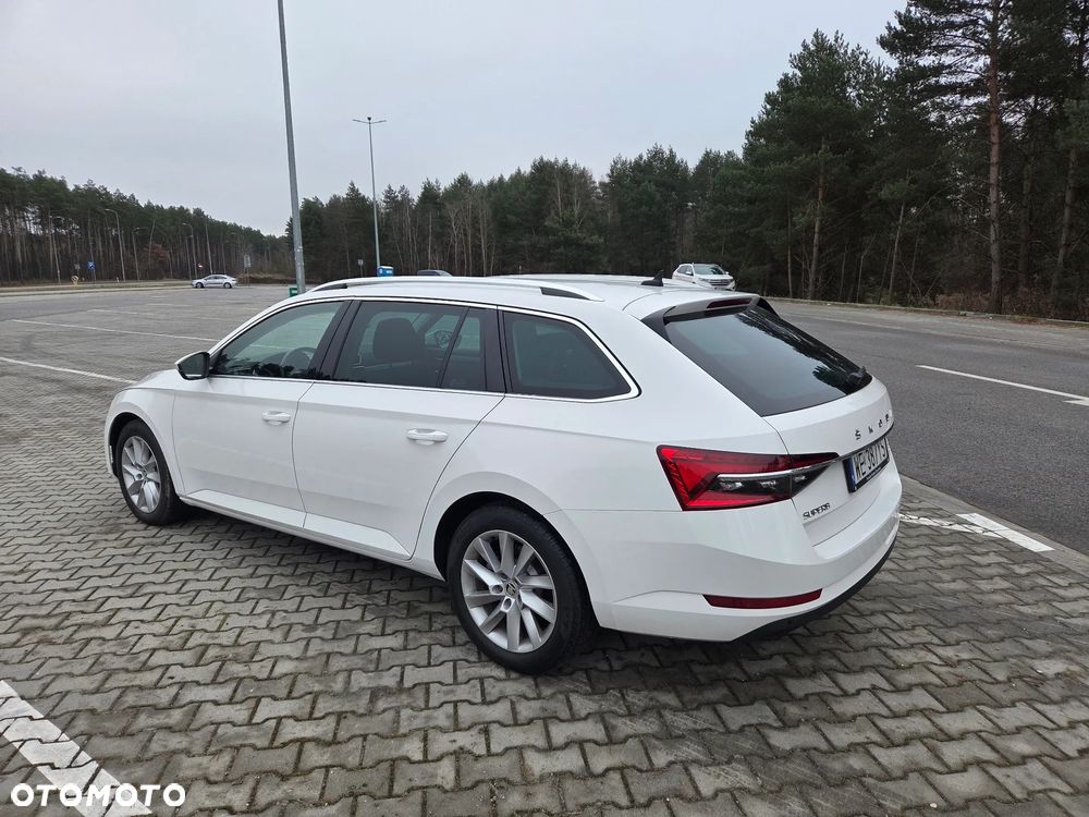Skoda Superb 2.0 TDI 4x4 Style DSG - 3