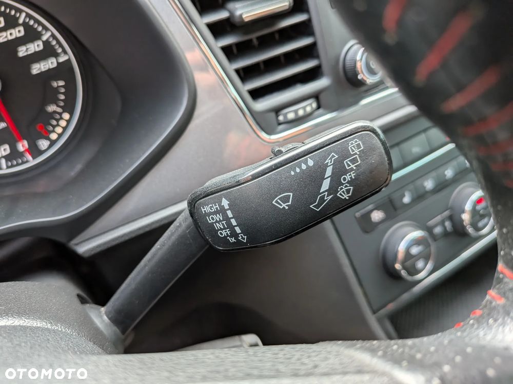 Seat Leon 2.0 TDI DPF Start&Stop FR - 19