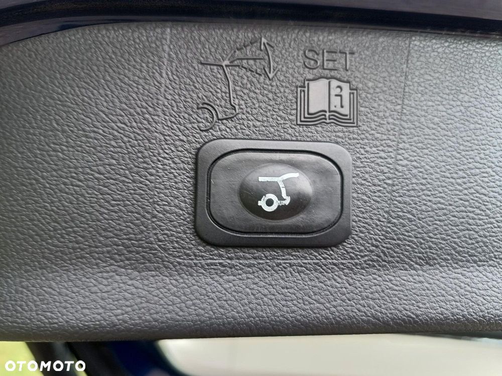 Ford Kuga 2.0 TDCi AWD Trend - 34