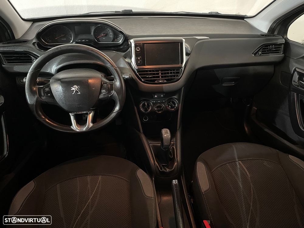 Peugeot 208 1.4 HDi - 9