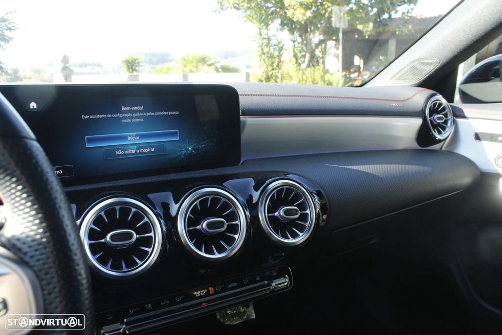 Mercedes-Benz CLA 250 e 8G-DCT AMG Line - 31