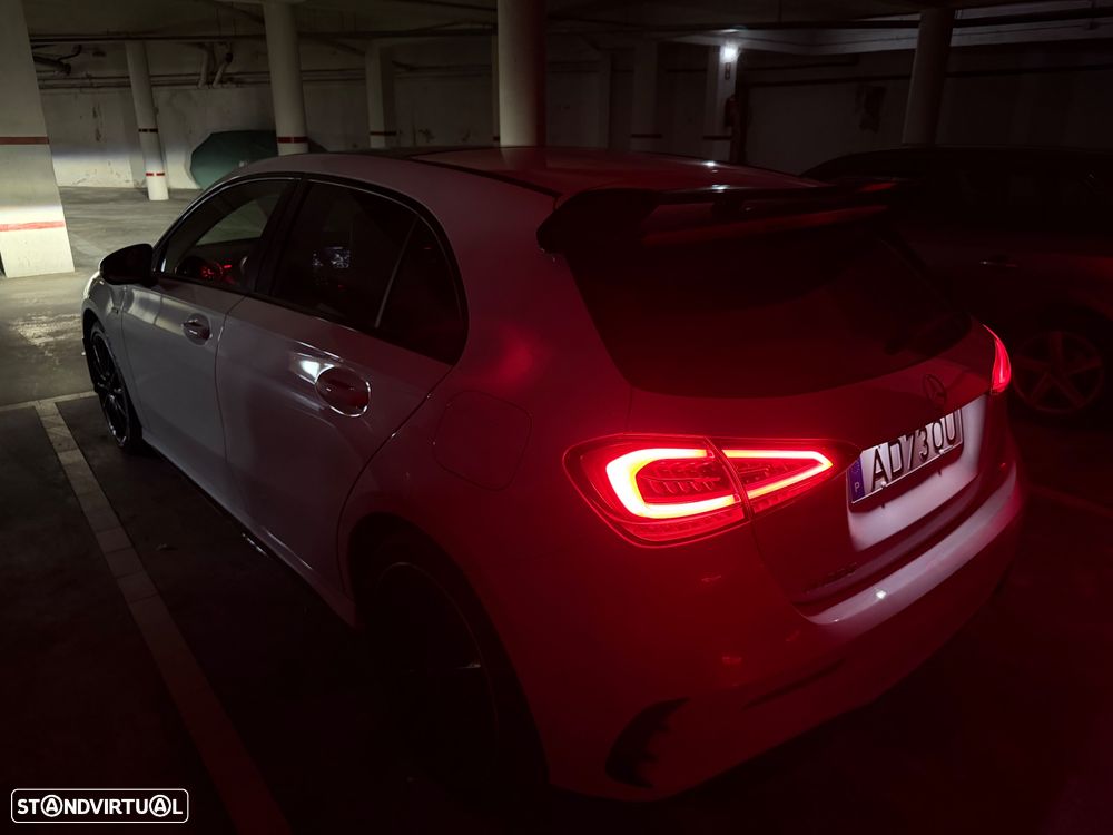 Mercedes-Benz A 250 e AMG Line - 21