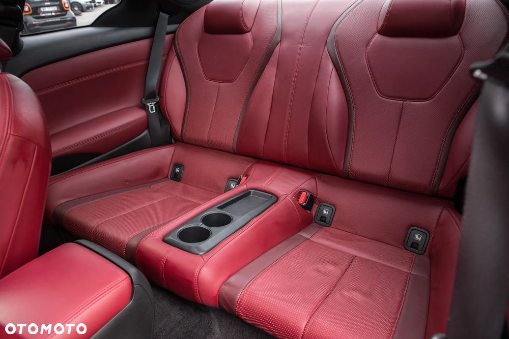 Infiniti Q60 2.0t Sport Tech - 23