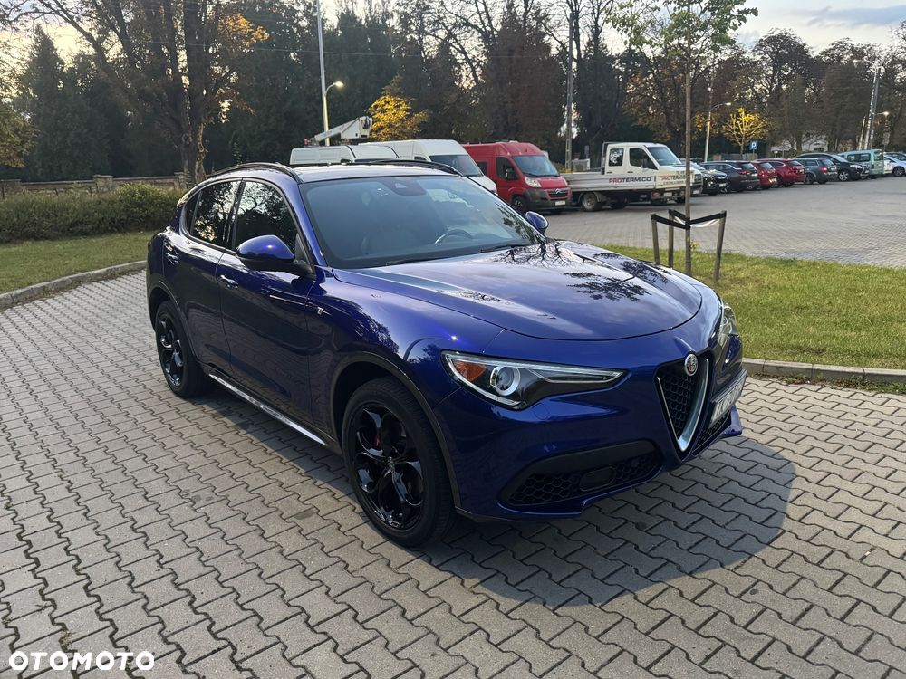 Alfa Romeo Stelvio 2022 photo 2