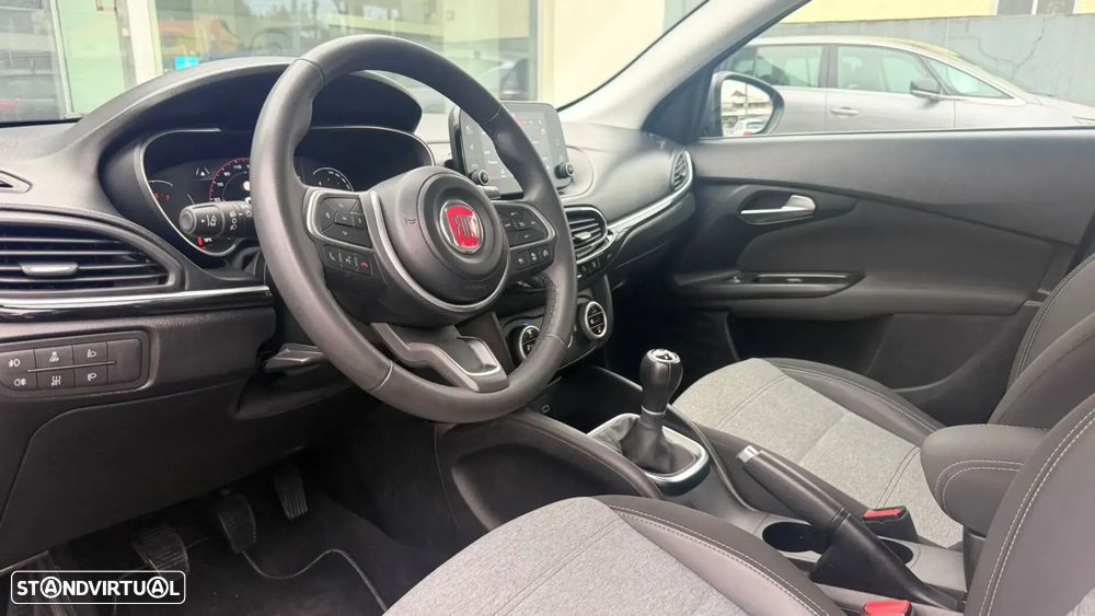 Fiat Tipo Station Wagon Cross 1.0 GSE T3 Cross - 12