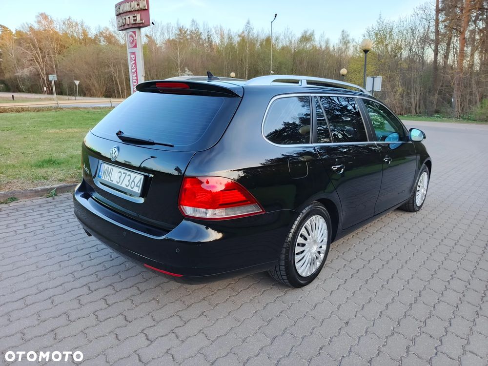 Volkswagen Golf 2.0 TDI DPF Highline - 38