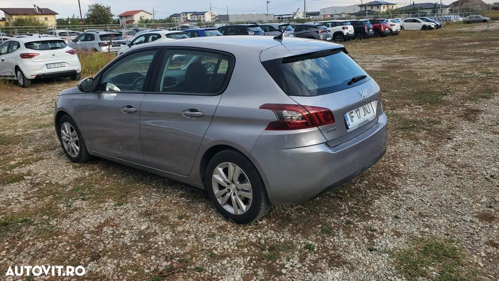 Peugeot 308 1.2 L PureTech Turbo S&S Active - 5