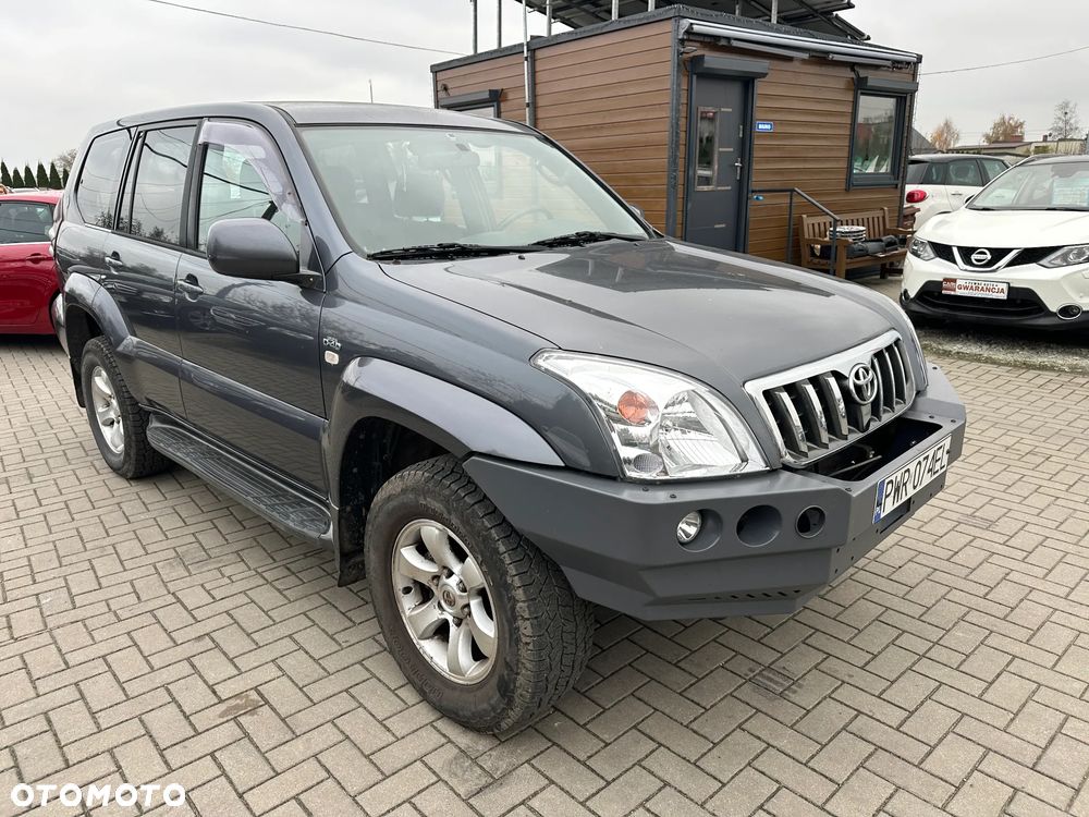 Toyota Land Cruiser - 2