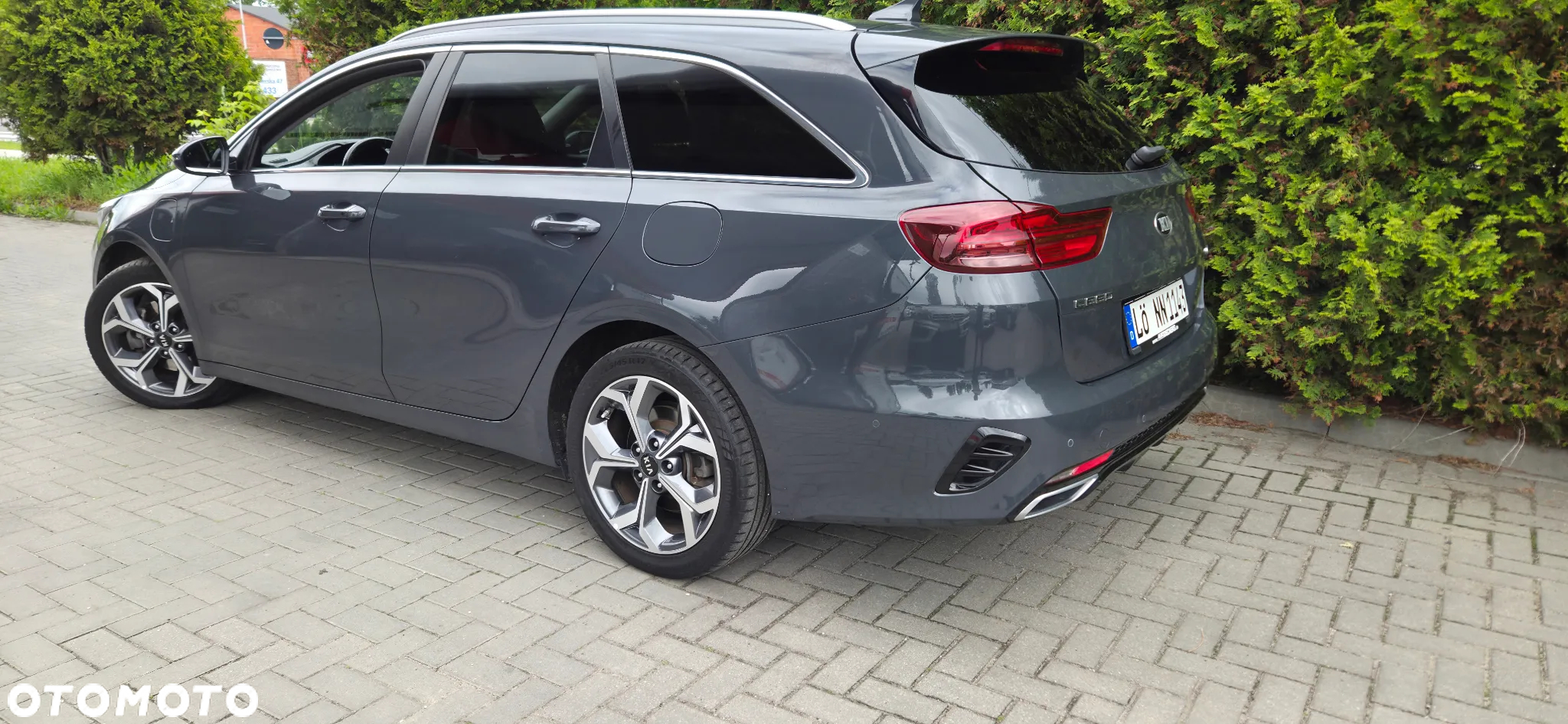 Kia Ceed 1.6 GDI PHEV L Business Line DCT - 7