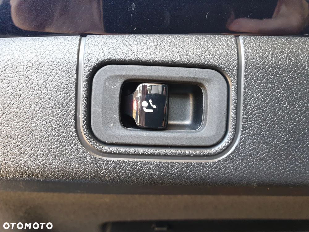 Mercedes-Benz Klasa E - 18