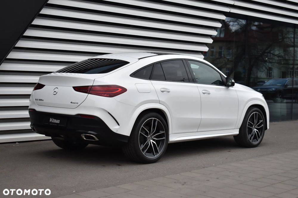 Mercedes-Benz GLE 300 d 4Matic 9G-TRONIC AMG Line Advanced Plus - 10
