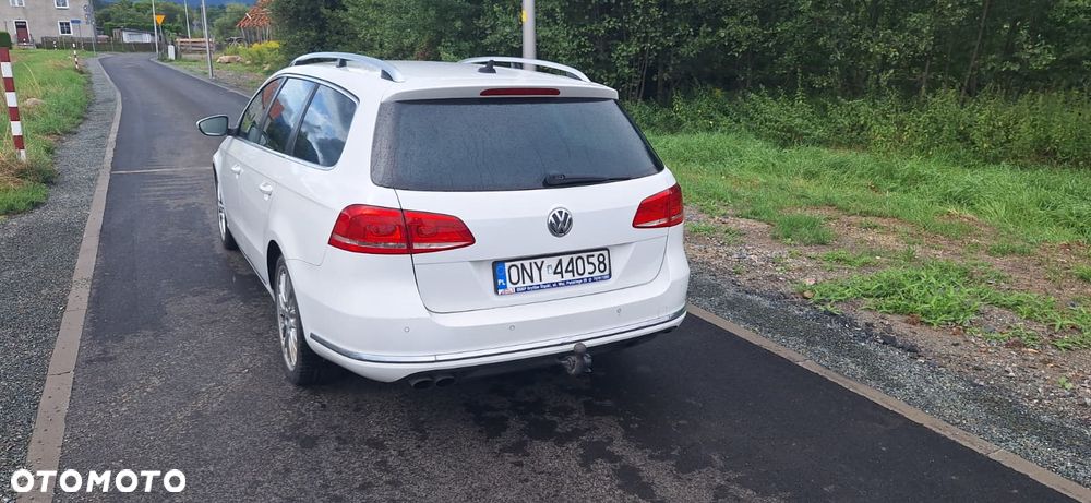Volkswagen Passat 2.0 TDI Highline - 4
