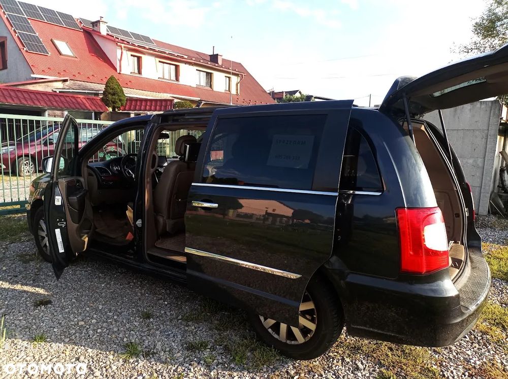 Chrysler Town & Country 3.6 Limited - 3