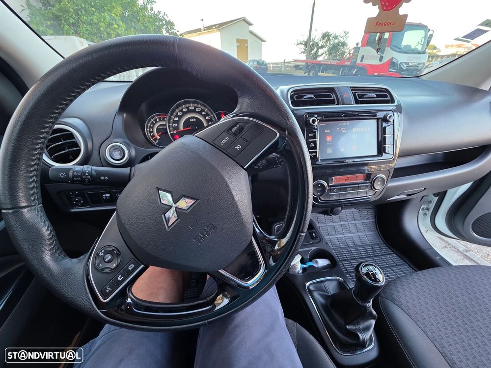 Mitsubishi Space Star 1.2 Intense - 10