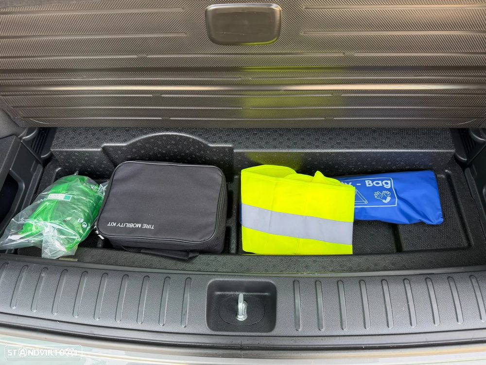 Hyundai Tucson 1.6 CRDi Premium+Pack Pele - 25