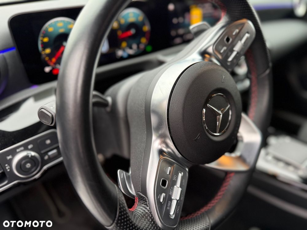 Mercedes-Benz Klasa A 200 d 8G-DCT AMG Line - 24