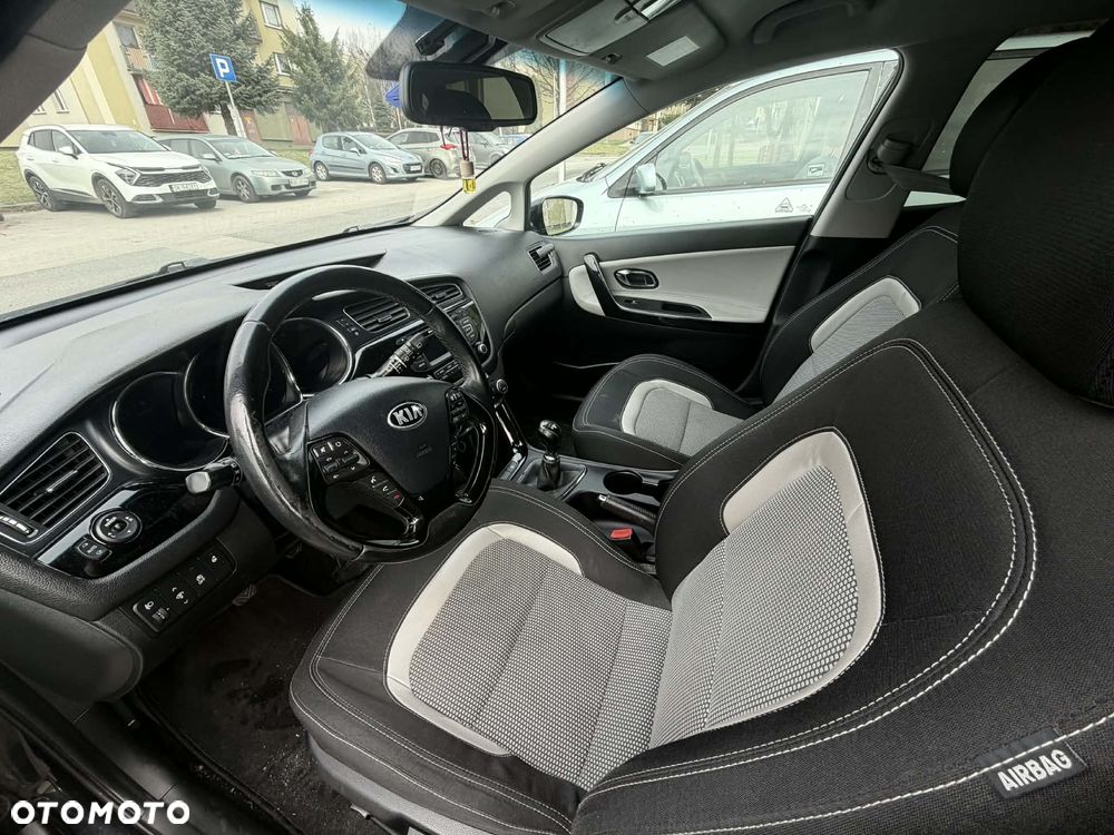 Kia Ceed 1.6 GDI XL - 5