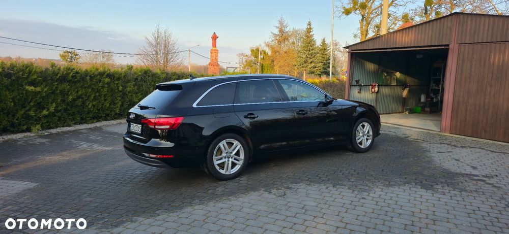 Audi A4 Avant 2.0 TDI ultra sport - 5