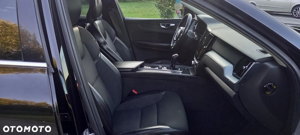Volvo XC 60 D3 Momentum - 23