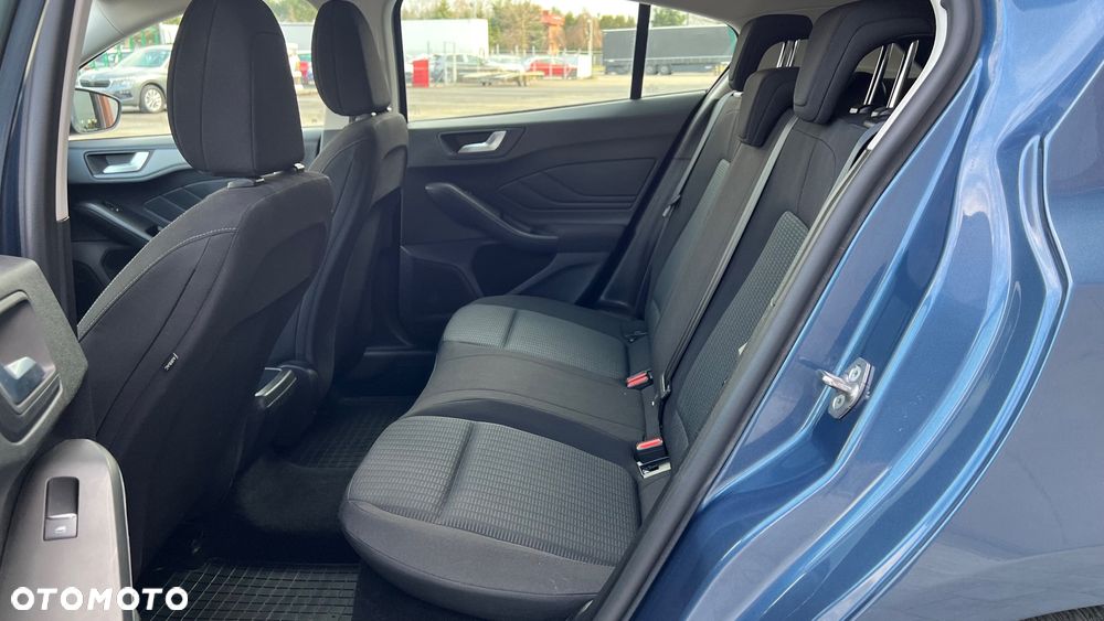 Ford Focus 1.0 EcoBoost Trend Edition - 8