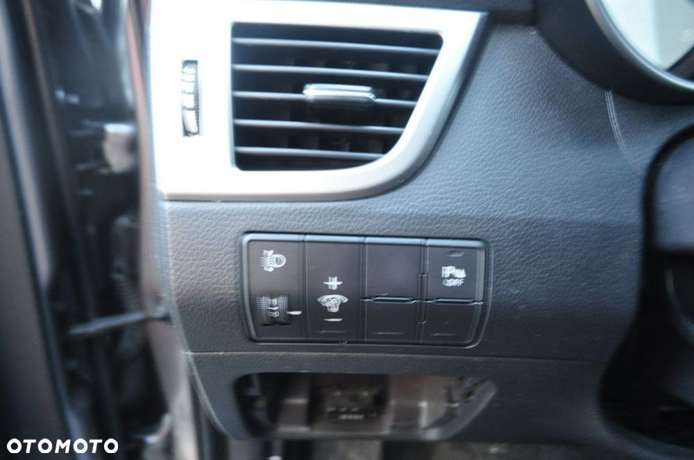 Hyundai i30 1.4 Premium - 12