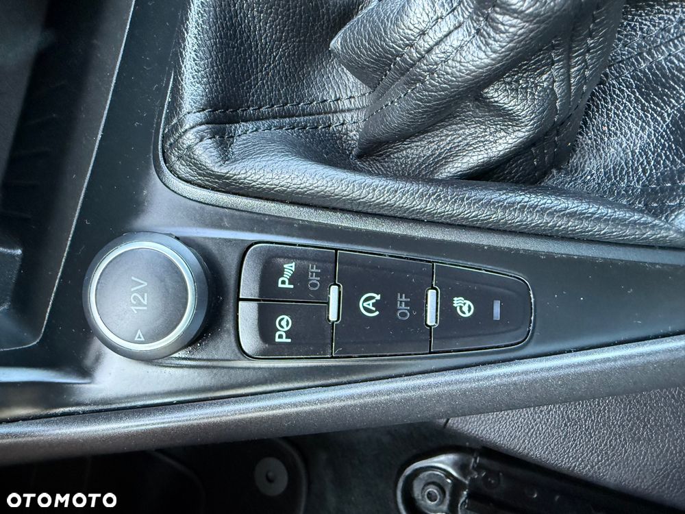 Ford Focus 1.5 EcoBoost STart-Stopp-System ST-LINE - 25