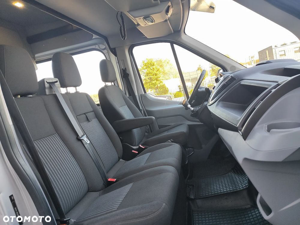 Ford Transit - 11