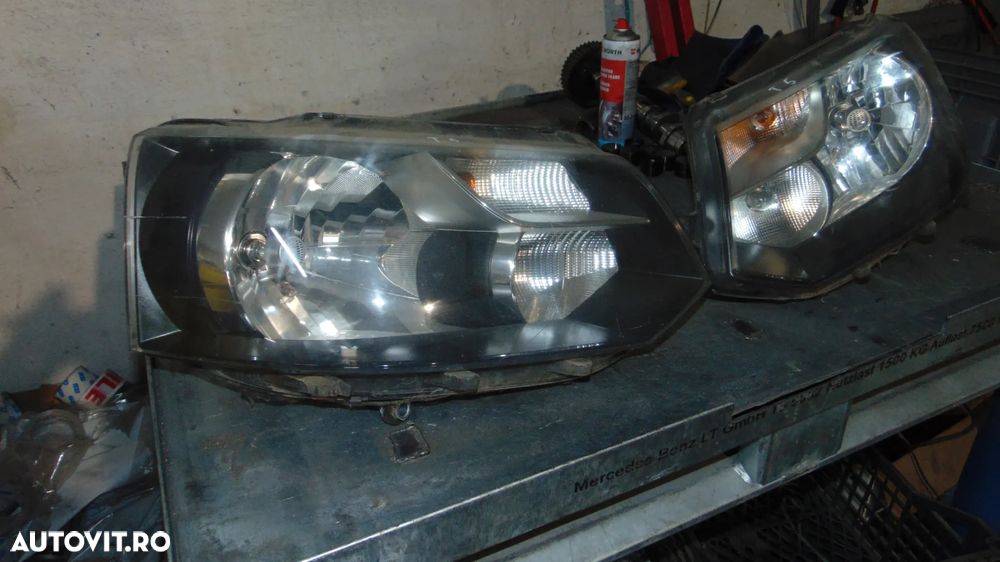 Faruri stanga dreapta VW Transporter 2.0 an 2013 cod 7E1941016H - 3