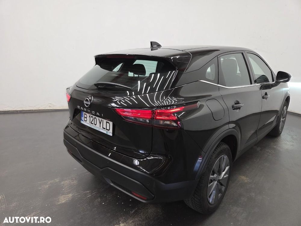 Nissan Qashqai 1.3 l MHEV Visia - 9
